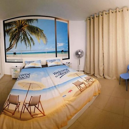 Blue Bay Paradise - Beach Front Apartment With Sea View Playa Paraiso (Tenerife) Exterior foto