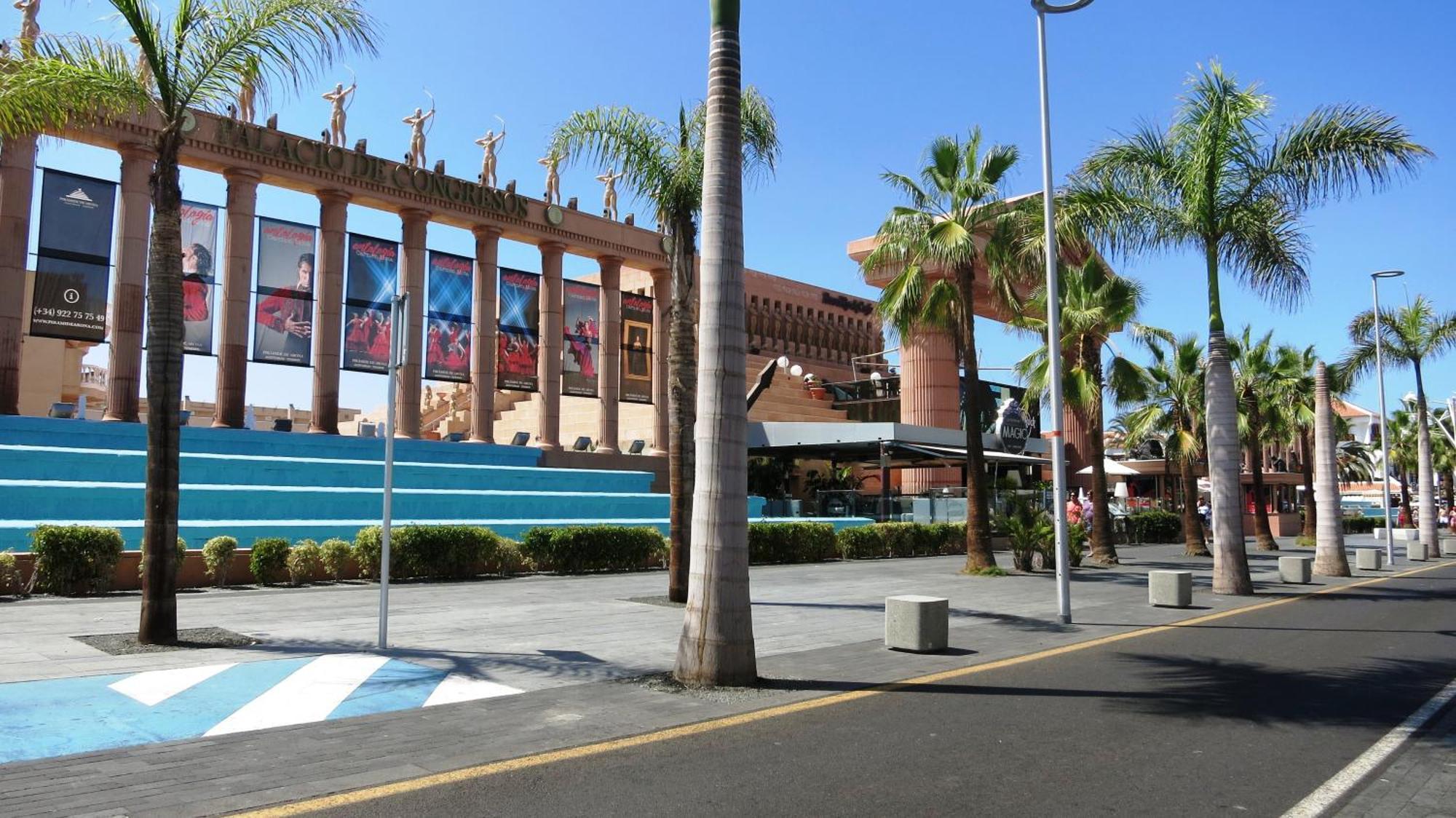 Blue Bay Paradise - Beach Front Apartment With Sea View Playa Paraiso (Tenerife) Exterior foto