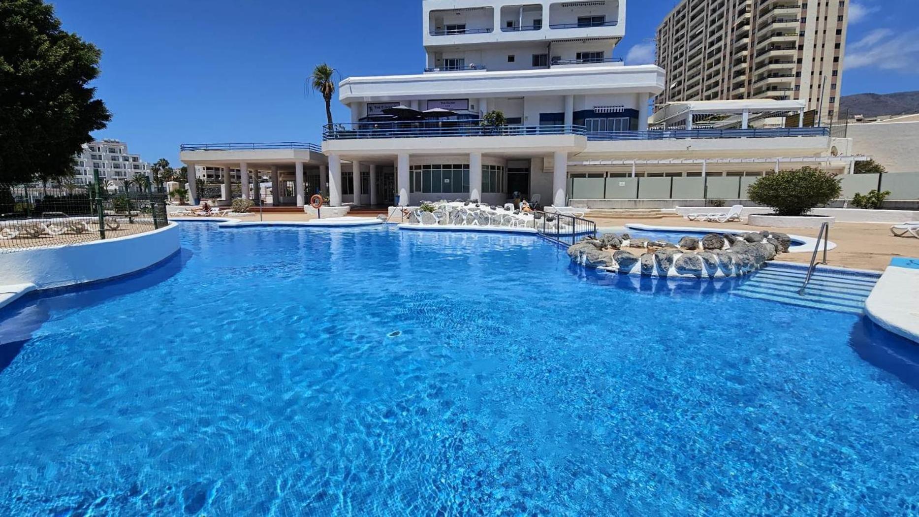 Blue Bay Paradise - Beach Front Apartment With Sea View Playa Paraiso (Tenerife) Exterior foto