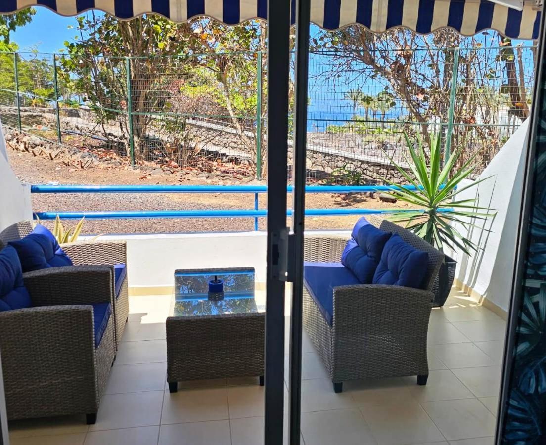 Blue Bay Paradise - Beach Front Apartment With Sea View Playa Paraiso (Tenerife) Exterior foto